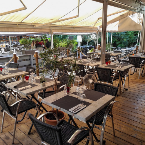 Restaurant L'Olivier Annecy - La Terrasse ombragée